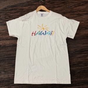 Vintage Hawaii Sun Rainbow Embroidered Letters Art Tee